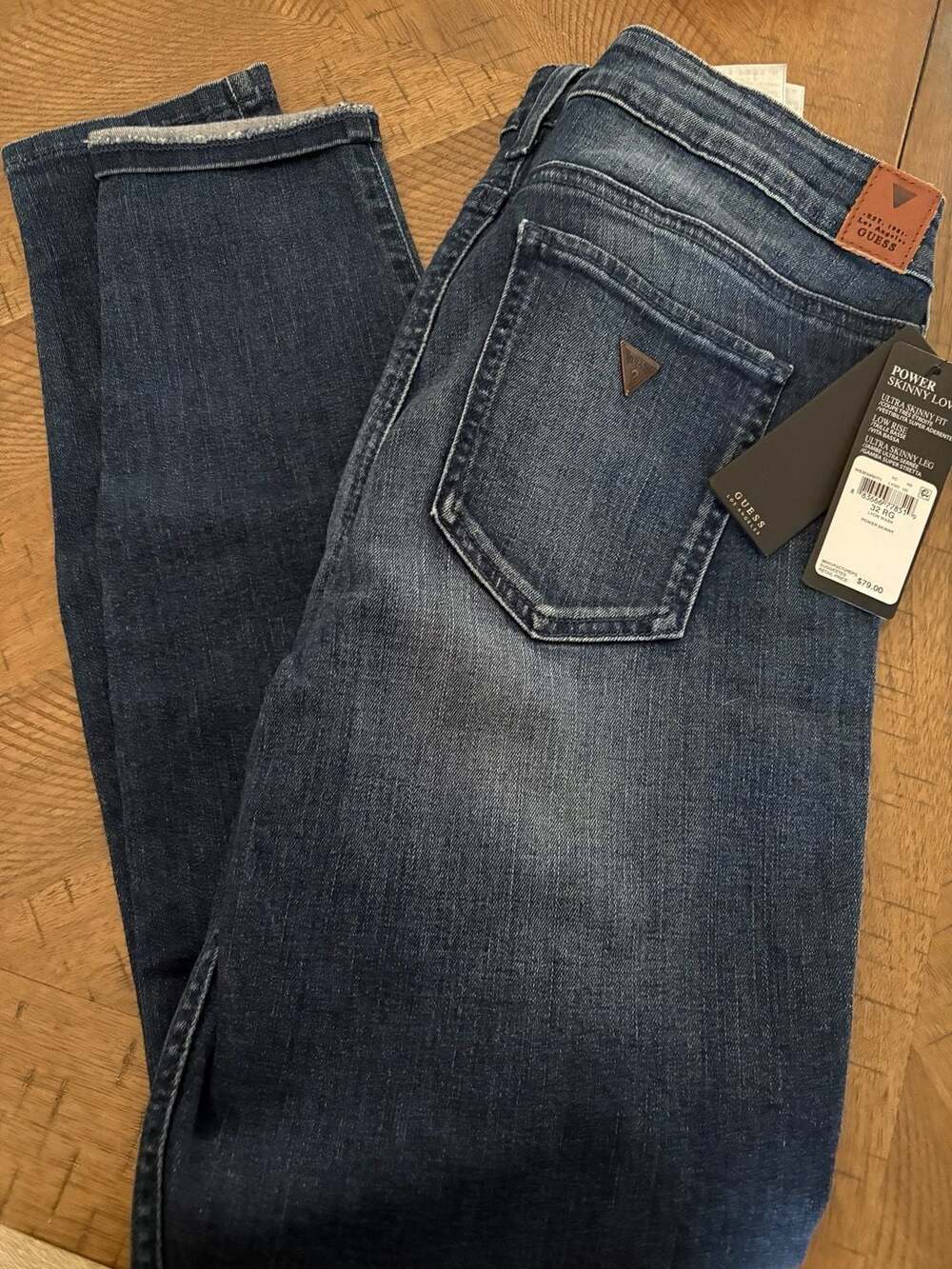 Guess Women's Power Skinny Low Rise Ultra Skinny Fit Jeans in Lyon Wash